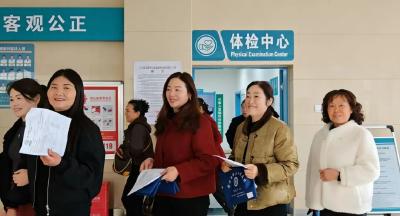 营商环境怎么优？梅川镇用“专属医靠”给出暖心答案