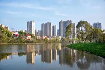 从“钢铁基地”到“机场城市”的物理重构——鄂州“精致城市”的跃升之路①