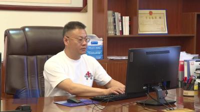 周清龙：脱下戎装再“出征” 带领乡亲奔富路