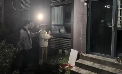 两天偷两家！这个深夜撬窗入室的蟊贼落网了 
