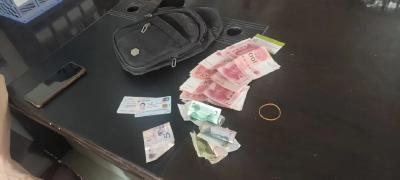 纵身一跃护生命 平凡善举暖人间——致敬京山英雄司机袁军波