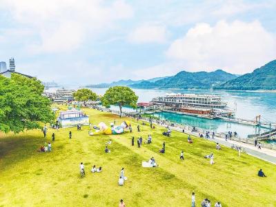 “一小时通勤圈”新玩法：武汉赏花、宜昌寻诗、襄阳嘬虾