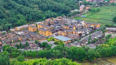 “亿元村”的晨会，为何34年雷打不动