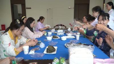 巧手制香囊 粽香润母婴 市妇幼保健院开展端午暖心活动