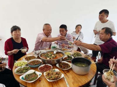 撤得快、安顿好、管得细——赤壁市茶庵岭镇中心坪村避险转移见闻