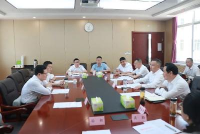 查俊带队赴省国防科工办和浦发银行武汉分行对接工作
