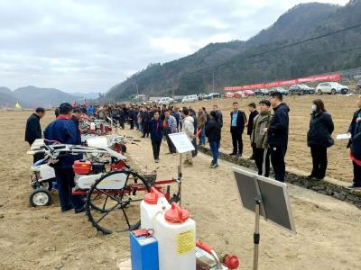 宜昌兴山：农机农艺双突破 “赛马选型”育新机