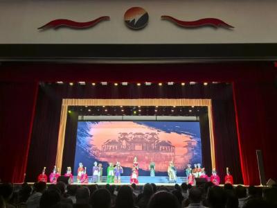 大型原创秦腔历史剧《昭君行》在兴山精彩上演