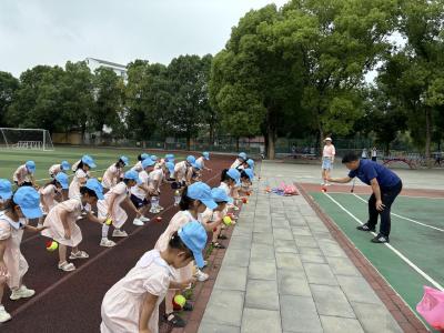 京山市永兴小学开展幼小衔接“牵手”活动 