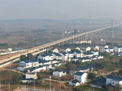 京山南站元旦假期发送旅客超4000人次 