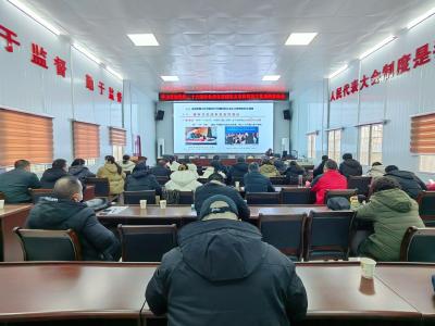 学习贯彻党的二十大精神县委宣讲团县直宣传思想文化系统报告会举行