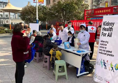 沙洋县城投集团：学习雷锋精神 展现志愿风采