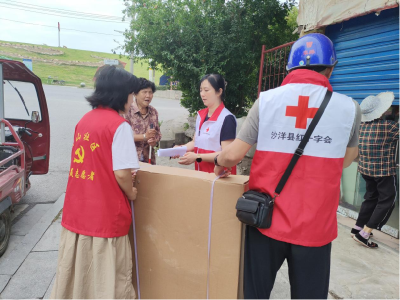 沙洋镇黄山社区：爱心轮椅送上门，服务居民零距离