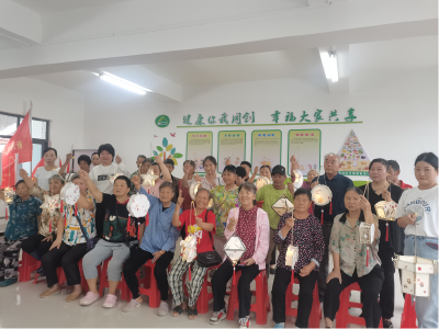 【网络中国节·中秋】沙洋镇新河社区开展手工灯笼制作活动