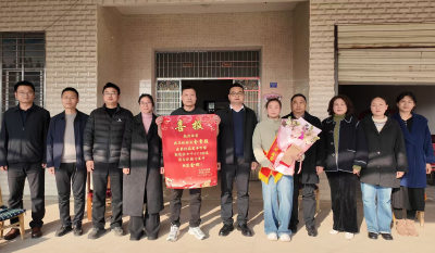 沙洋籍听障小将金雪颜奥运摘金 沙洋各部门登门送喜报