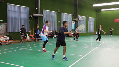 “聚力沙洋·羽耀荆州”羽毛球交流赛举行 
