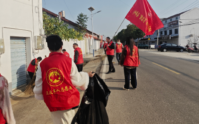 志愿红“点”亮家园 张富清老兵志愿服务队践行初心使命