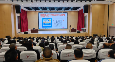 沙洋县组织开展中小学班主任培训  护航学生健康成长 