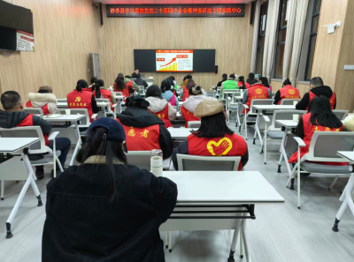 【宣讲进行时】沙洋县学习贯彻党的二十届四中全会精神宣讲进文明实践中心暨共创美好社区“志愿公益集市”活动举行