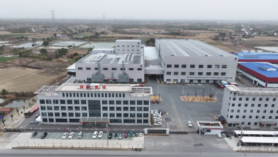 【新春走基层】“砂粒”闯出大市场  湖北爱宠宠物用品领跑全球宠物用品新赛道