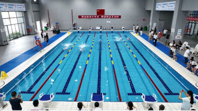 劈波斩浪展少年风采！2026年沙洋县第一届“北联杯”中小学生游泳比赛举行