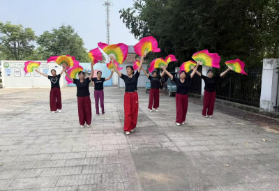 沙洋镇闸口村：粽叶飘香迎端午 邻里温情满闸口