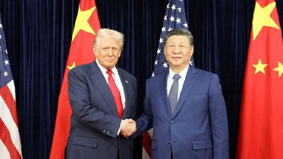 习近平同美国总统特朗普在釜山举行会晤