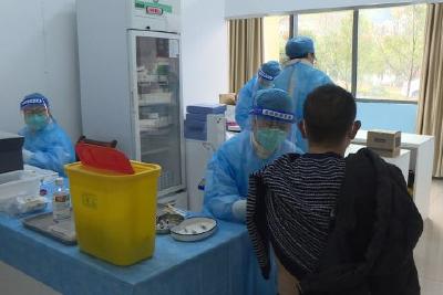 第二剂次“加强针”开打 四类人群优先接种