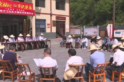 三级政协委员联动 共商农村医疗卫生队伍建设