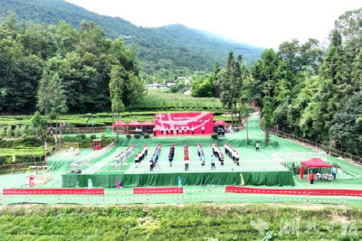 金上-湖北±800千伏特高压直流输电线路工程（五峰段）开工