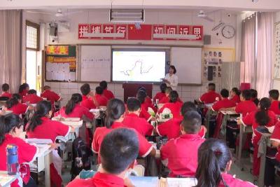 心理健康教师队伍“纳新” 加强学生心理免疫力