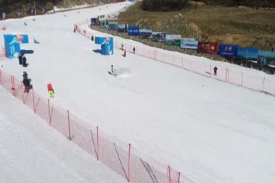 第二届大众山水运动季“五个湖北”系列赛事（滑雪公开赛五峰站）将于12月23-25日在五峰举行