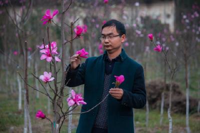 桑子阳：做强“种子芯片” 促进产业发展
