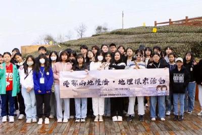 60余名香港学子来我县开展教育交流活动