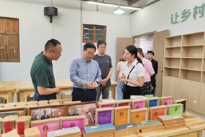 市政协到我县调研民族地区旅游产业发展