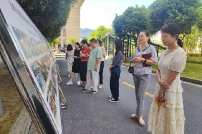档案记录发展 记忆留存五峰