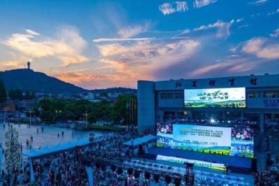 武汉“牵手”五峰13年 打造协作共赢“朋友圈”