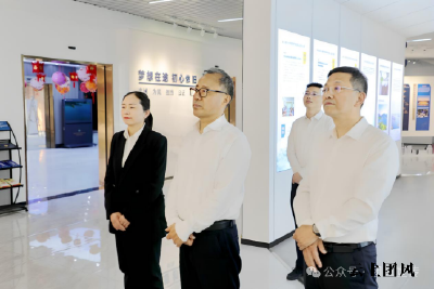 湖北省人民检察院党组书记、检察长王守安来团调研