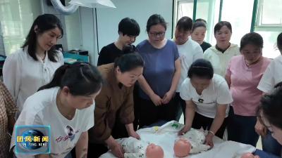 县就业训练中心两大培训班开班