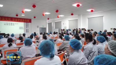 县公安局交管大队：宣讲进企业 安全守护入人心