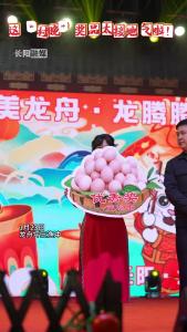 这“村晚”的奖品也太接地气了吧！