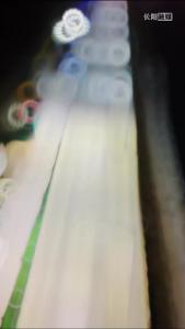 3月22日0时，长阳龙舟大道七里湾路段因清江抽水蓄能项目施工需要暂时封闭，连通南园与清江古城的临时浮桥正式通车。