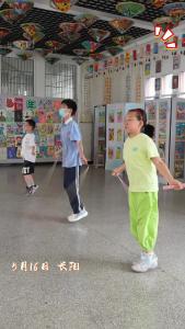 挑战校园吉尼斯，这群小学生厉害了！