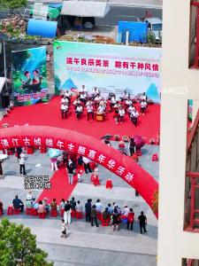 端午良辰美景，粽有千种风情。2025长阳清江古城端午主题嘉年华活动精彩瞬间。