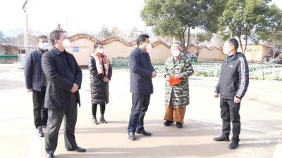 县领导走访慰问我县侨、台、宗教等各界人士   