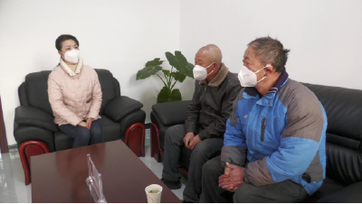南漳：真情暖人心 军属赠锦旗