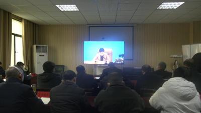 我县组织收听收看全省根治拖欠农民工工资工作电视电话会议  