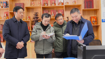 余世明到我县调研企业发展和校园安全等工作