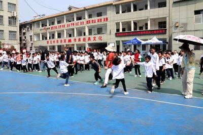 南漳县实验小学举办2023年春季雅实之趣体育节