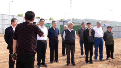 原县“四大家”领导参观我县重点城建城管项目建设  